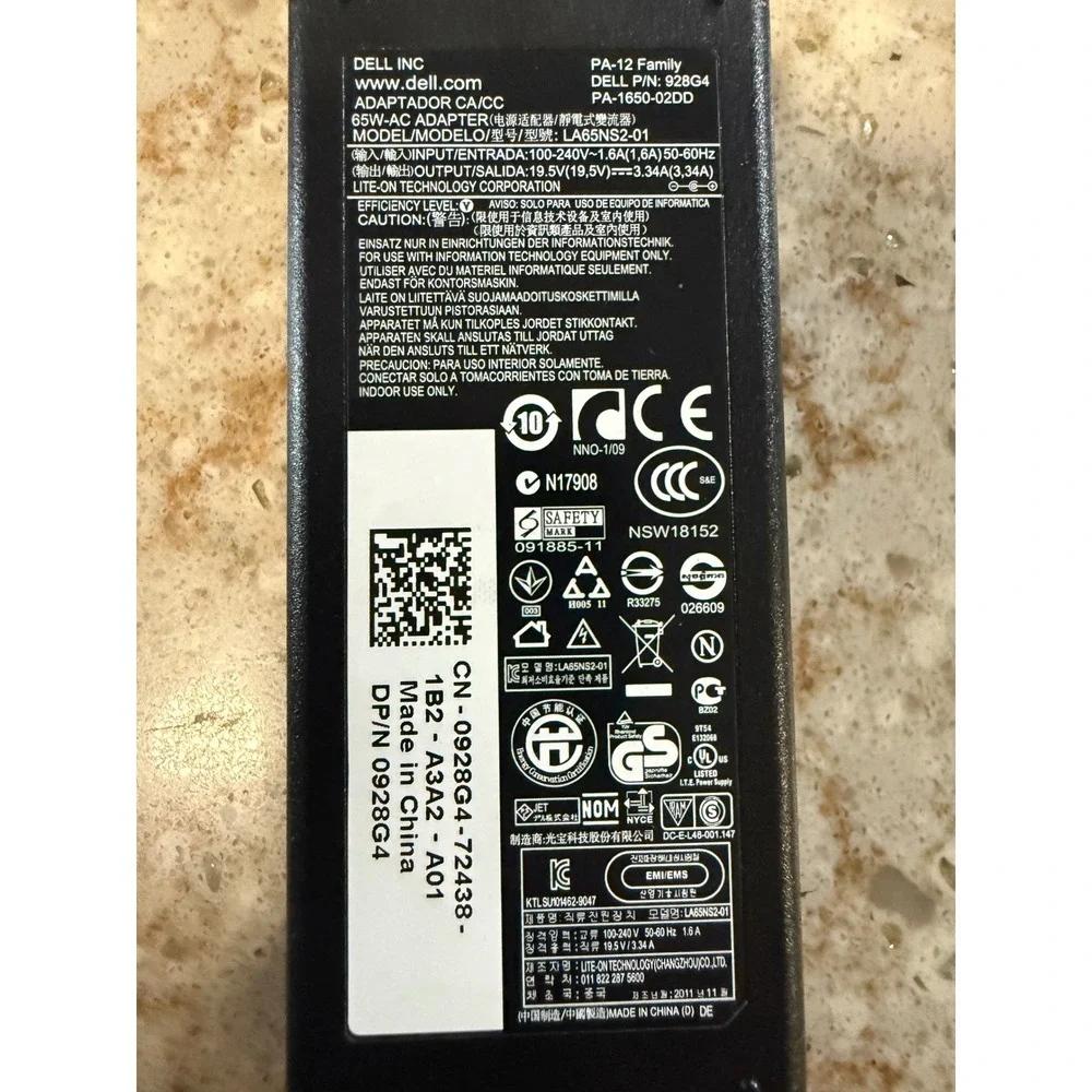 Dell 65W AC Adapter PA-12 Family 19.5V 3.34A Power Supply 0928G4 LA65NS2-01